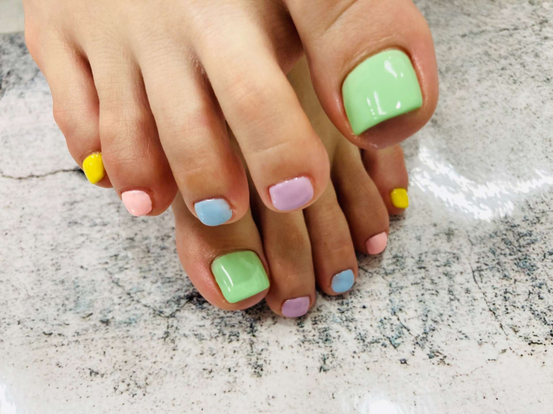 Pedicure of the day - Page 10 20210407115639