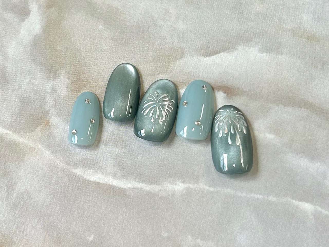 柏ネイル♡8月定額ネイル